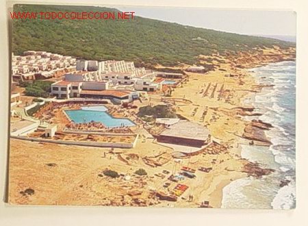 Cartoline: POSTAL-HOTEL LA MOLA Y MARILAN.PLAYA MIGHORN.FOMENTERA.No circulada.