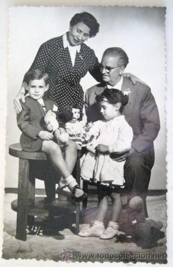 Cartes Postales: PRECIOSA POSTAL.  - FAMILIA. A&Ntilde;OS 50 . ENVIO GRATIS&iexcl;&iexcl;&iexcl;