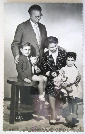 Cartes Postales: PRECIOSA POSTAL.  - FAMILIA. A&Ntilde;OS 50 . ENVIO GRATIS&iexcl;&iexcl;&iexcl;