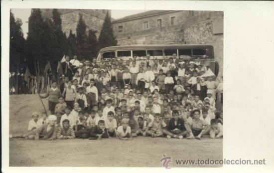 Postkarten: POSTAL FOTOGR&Aacute;FICA DE UNA EXCURSION COLEGIAL