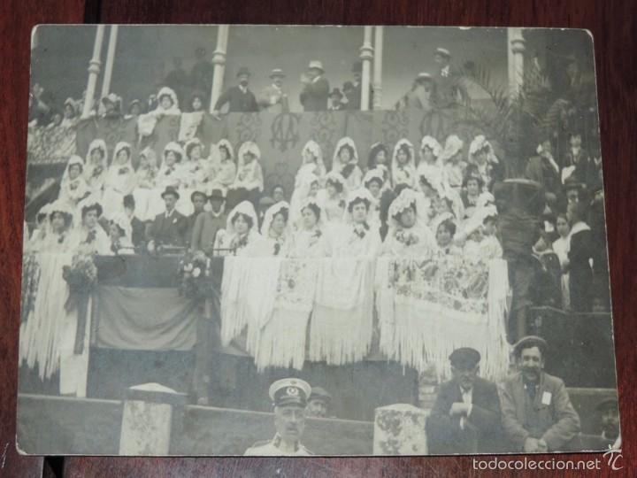 Postkarten: FOTO POSTAL NO LOCALIZADA DE UNA PLAZA DE TOROS, POSIBLENTE AVILA, NO CIRCULADA.