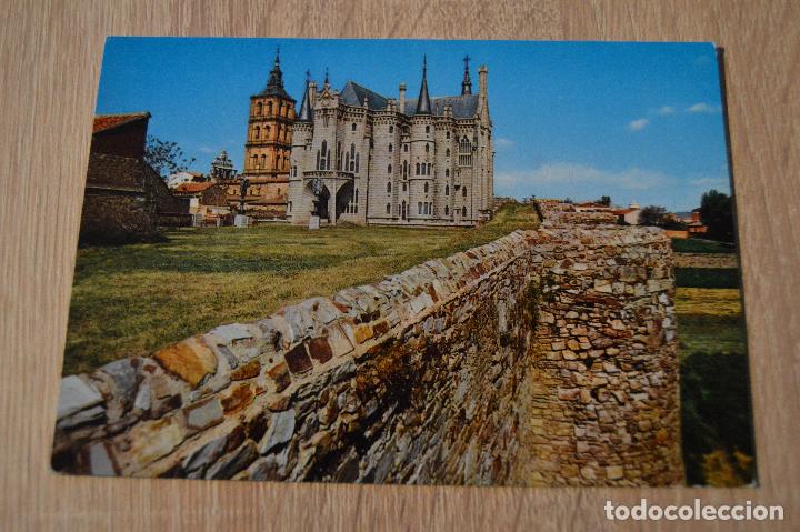 Postales: POSTAL 2011 * ASTORGA * PALACIO EPISCOPAL Y MURALLAS * NO CIRCULADA * P-3 - Foto 1