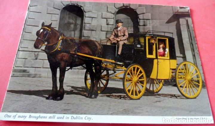 Cartoline: POSTAL - ONE OF MANY BROUGHAMS STILL USED IN DUBLIN CITY. CIRCULADA