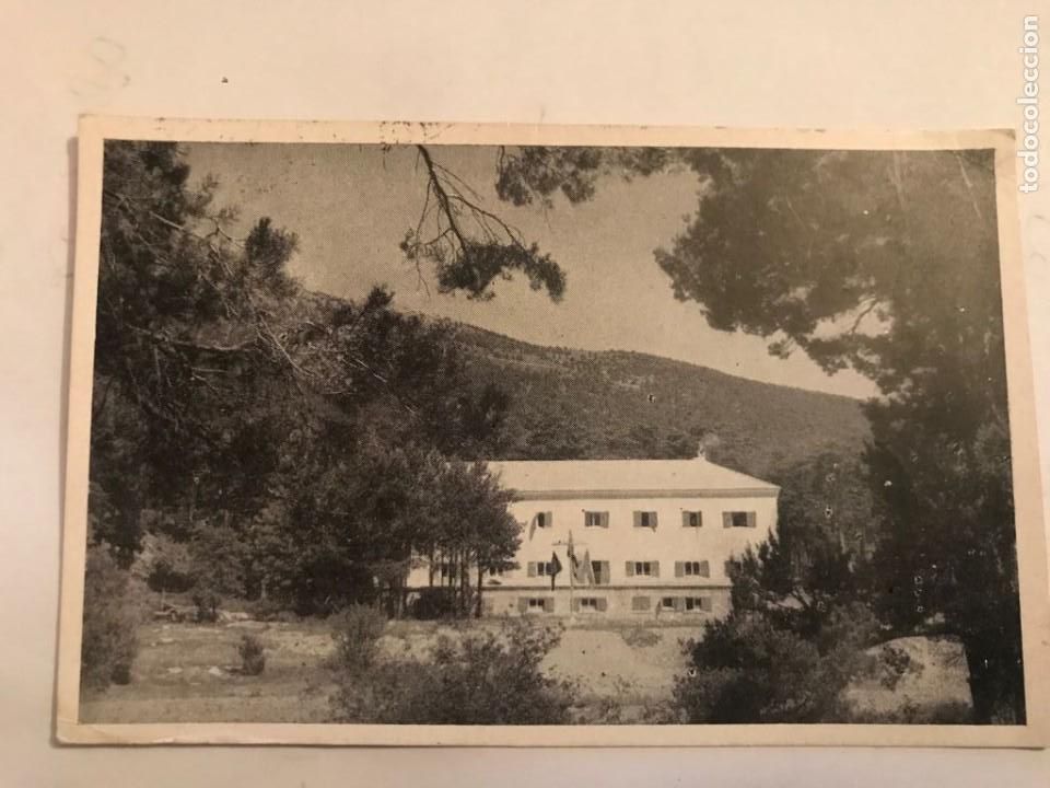 Postkarten: Postal Secci&oacute;n Femenina de F.E.T y de las J.O.N.S. Albergues de Juventudes. 1957