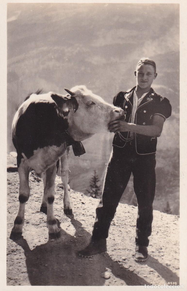 Postales: CHICO T&Iacute;PICO - Foto 1