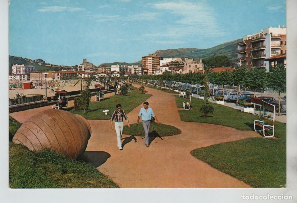 Postales: POSTAL JARDINES DE ELORZA LAREDO CANTABRIA - Foto 1