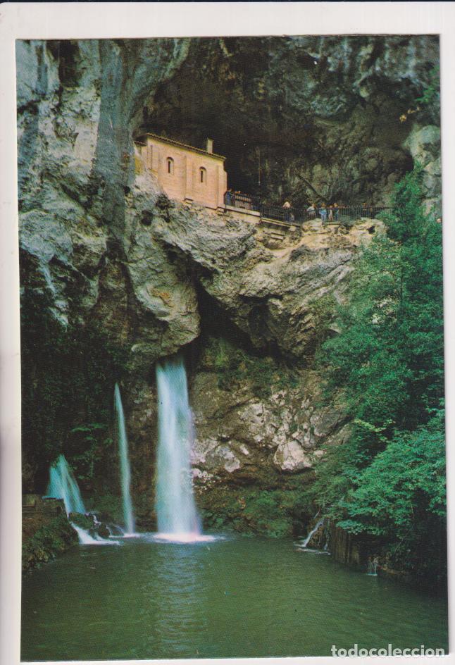 Postales: Covadonga. Gruta y cascada - Foto 1