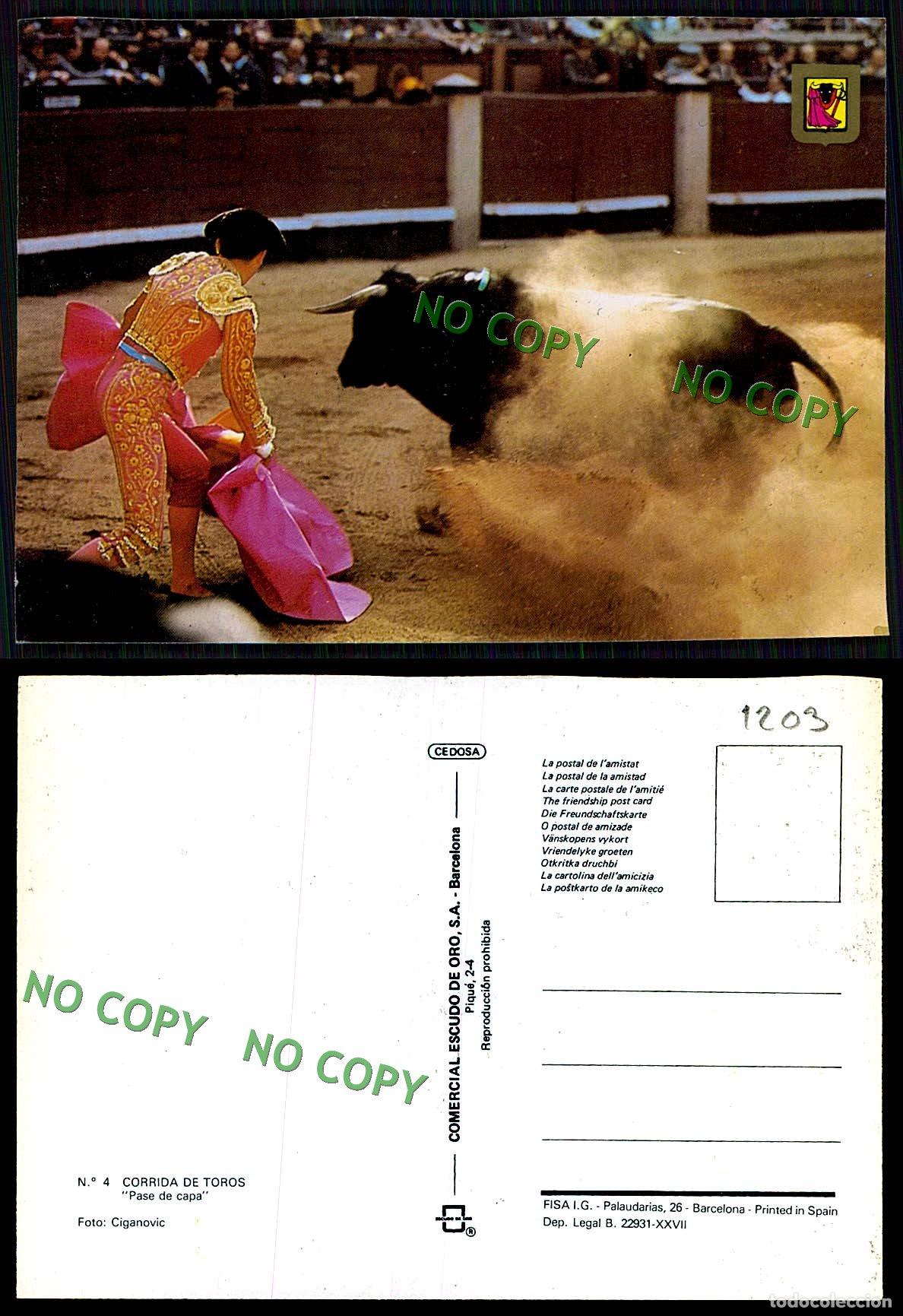 Postales: [ EC 01203 ] - ESPANA - CORRIDA DE TOROS - PASE DE CAPA - Foto 1