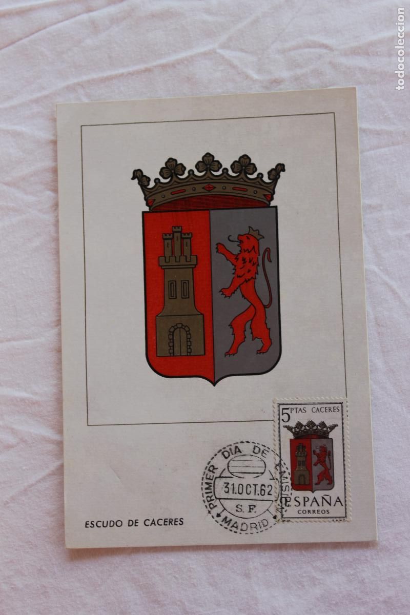 Postales: TARJETA POSTAL PRIMER DIA EMISION ESCUDO DE CACERES 1962