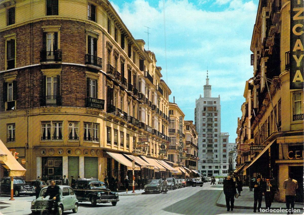 Postales: Postal de M&aacute;laga, Vista de la Calle de Larios con Tr&aacute;fico