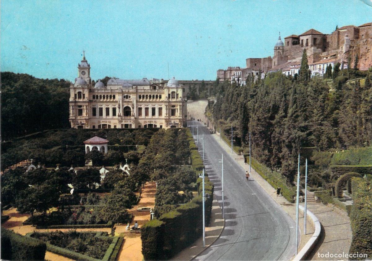 Postales: Postal de M&aacute;laga, Ayuntamiento y Jardines de Puerta Oscura