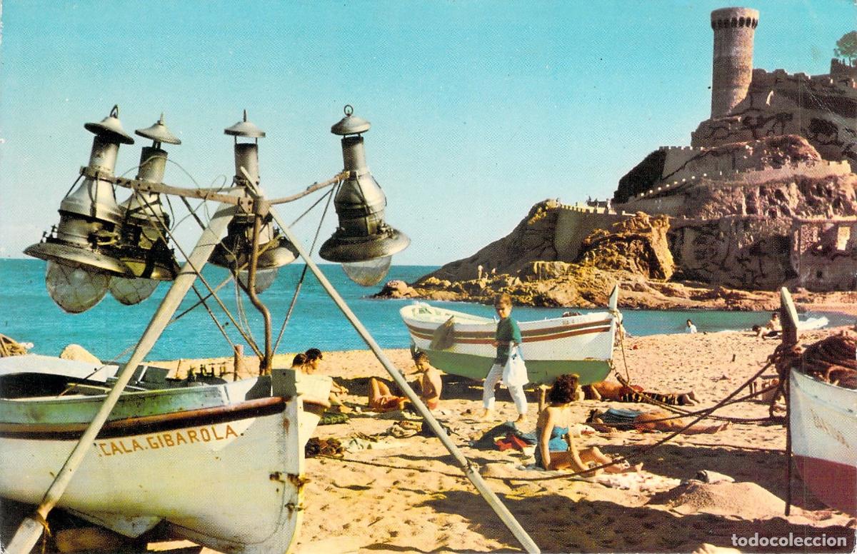 Postales: Postal de Tossa de Mar, Costa Brava - Barcas en la Playa y Castillo