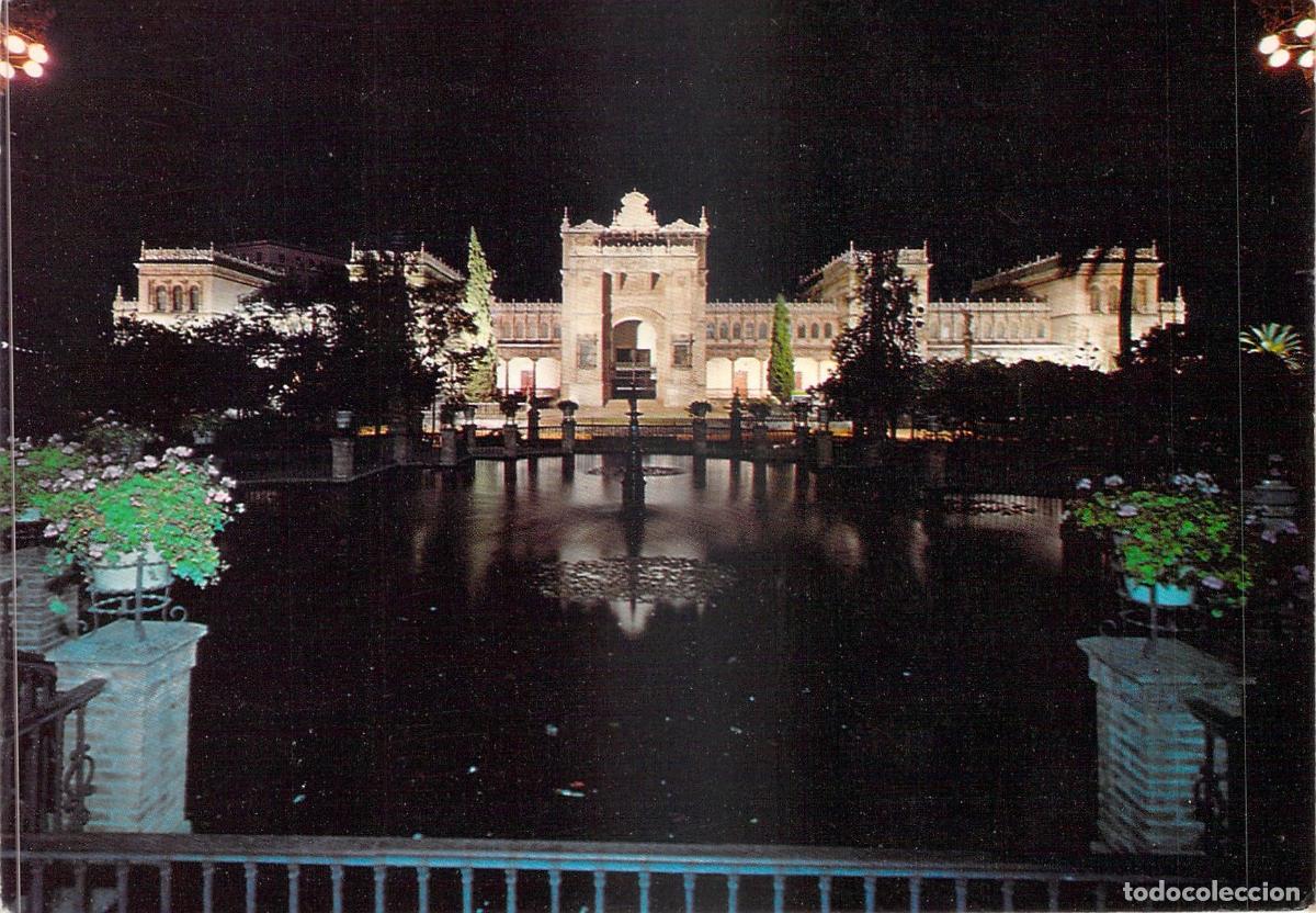 Postales: Postal de Sevilla: Plaza de Am&eacute;rica y Museo Arqueol&oacute;gico de noche
