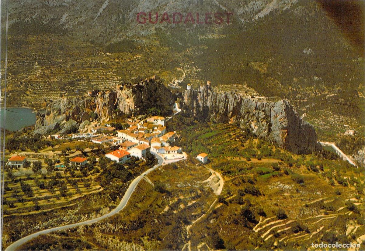 Postales: Postal Vista A&eacute;rea del Castell de Guadalest, Alicante