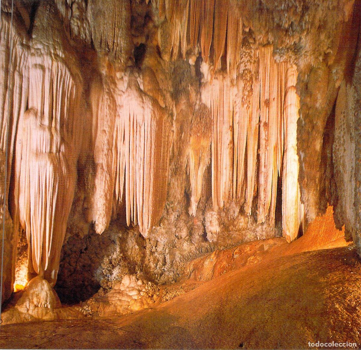 Postales: Tarjeta Postal Aracena Gruta de las Maravillas Sala de las Pieles Huelva