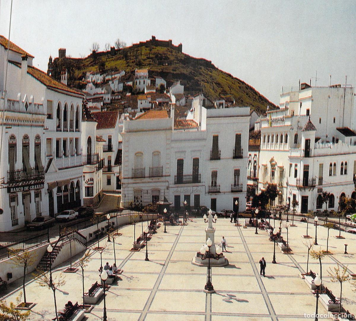 Postales: Postal Paseo de Aracena en Huelva con Castillo al Fondo