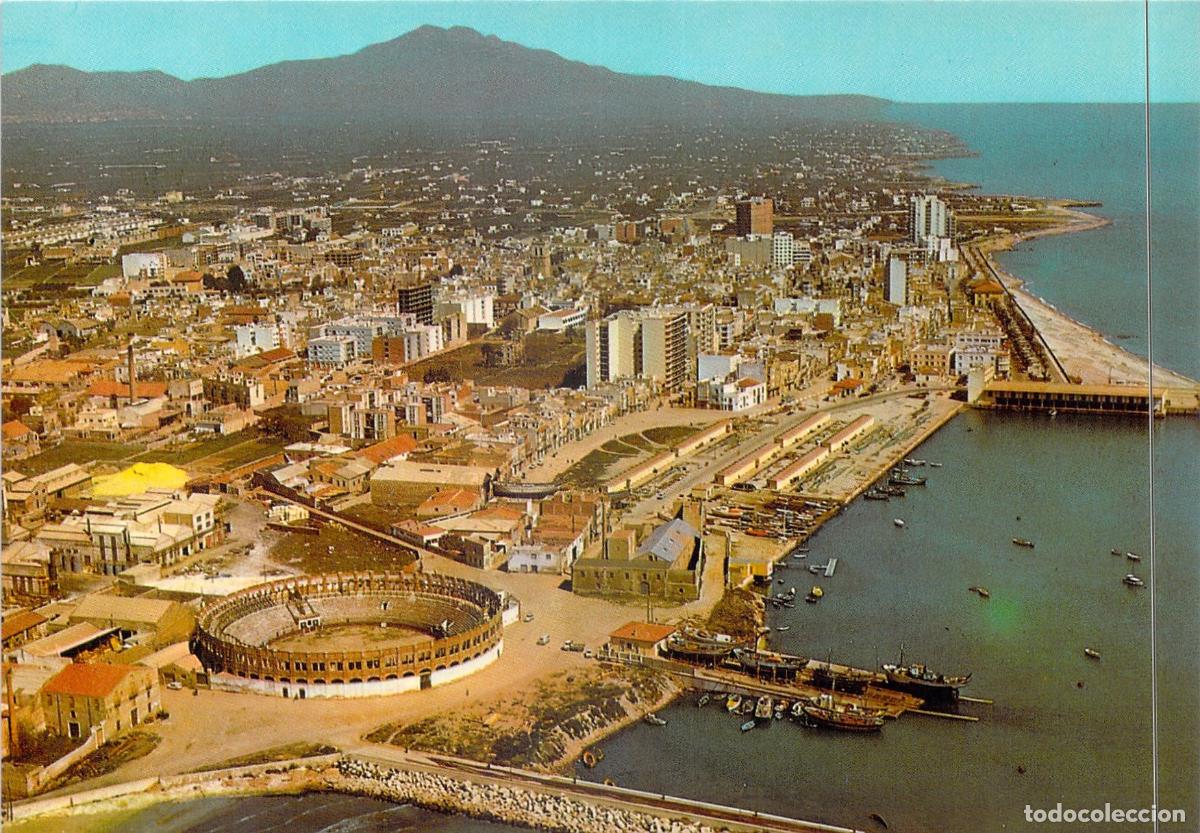 Postales: Postal de Vinaroz Castell&oacute;n Vista A&eacute;rea Plaza de Toros y Puerto