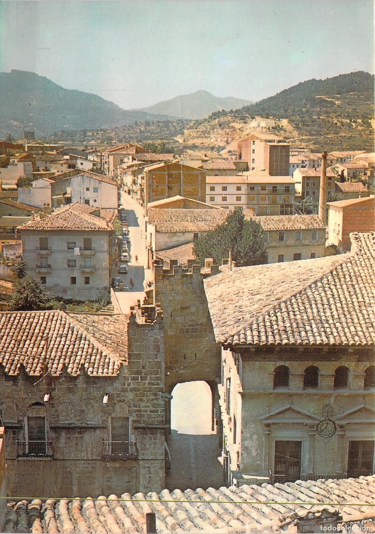 Postales: Postal de Valderrobres Teruel con Vista Parcial y Arquitectura
