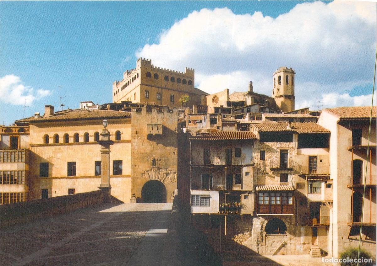 Postales: Postal de Valderrobres, Teruel - Entrada Puente de Piedra y Castillo
