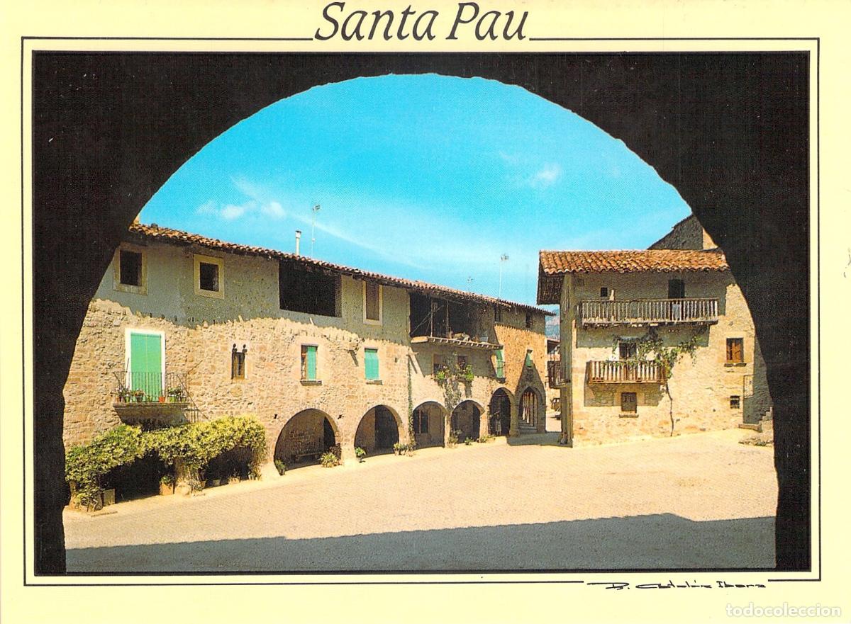 Postales: Postal de Santa Pau, Girona - Plaza Mayor y Monumento Hist&oacute;rico