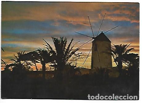 Postales: MOLINO / WINDMILL.- PAISAJE Y TIPISMO ESPA&Ntilde;OL