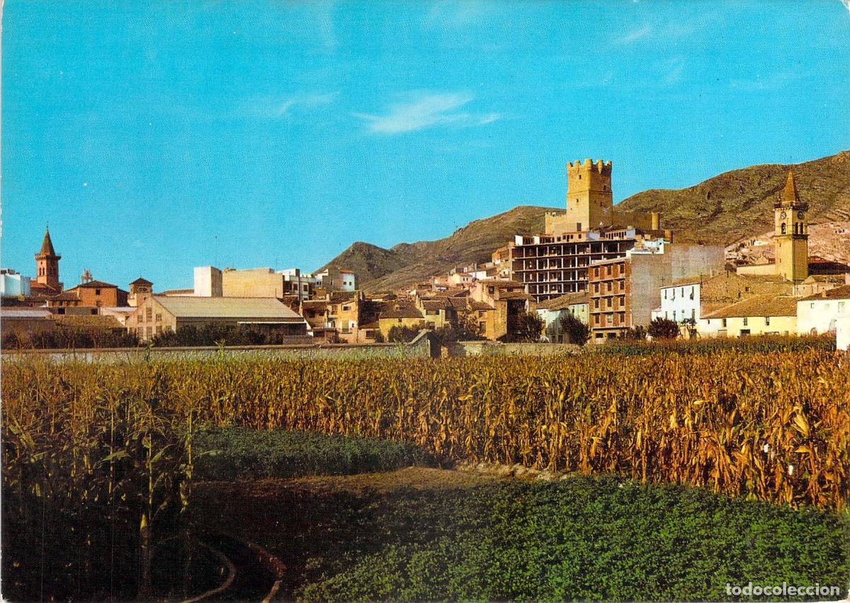 Postales: Postal de Villena con Vista Parcial del Castillo y Torre de Santa Mar&iacute;a