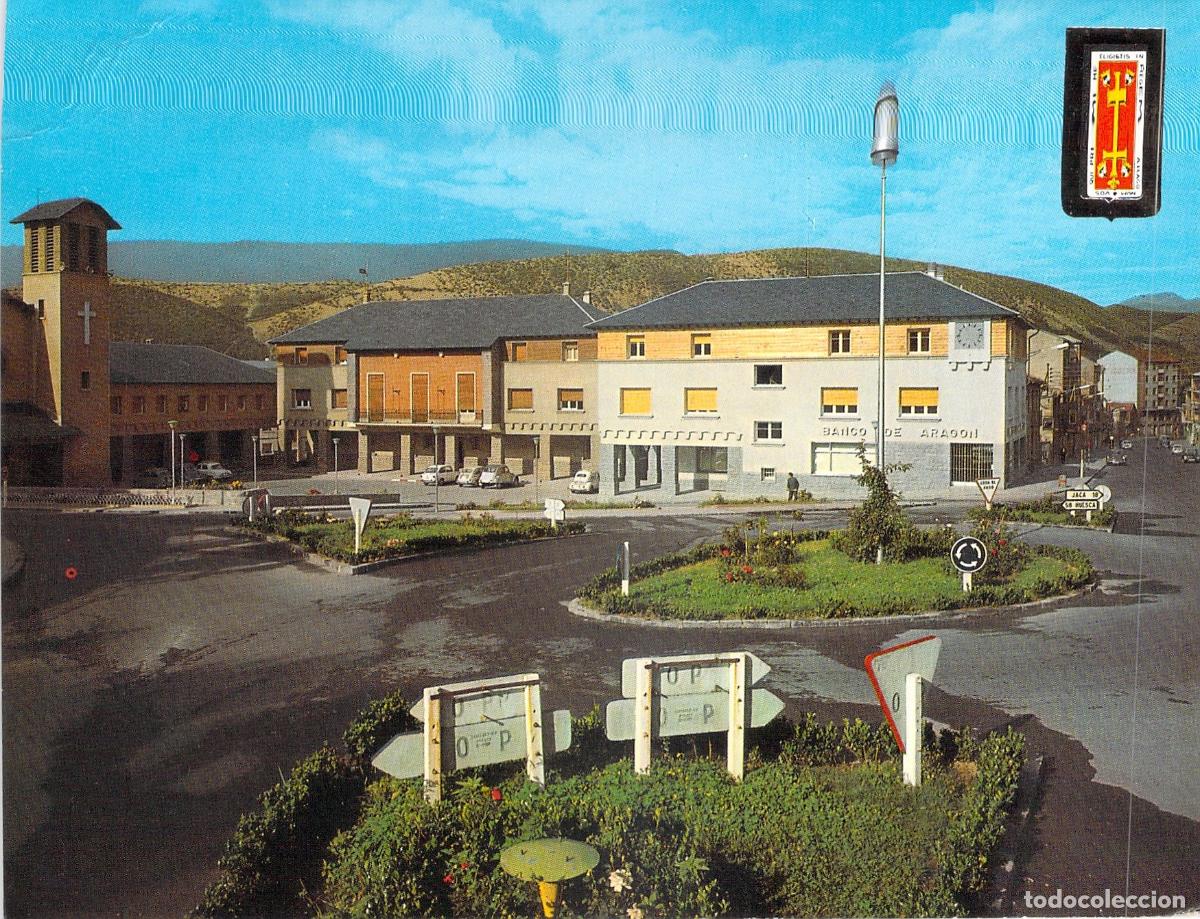 Postales: Postal de Sabi&ntilde;&aacute;nigo, Plaza de Arag&oacute;n, Iglesia y Ayuntamiento