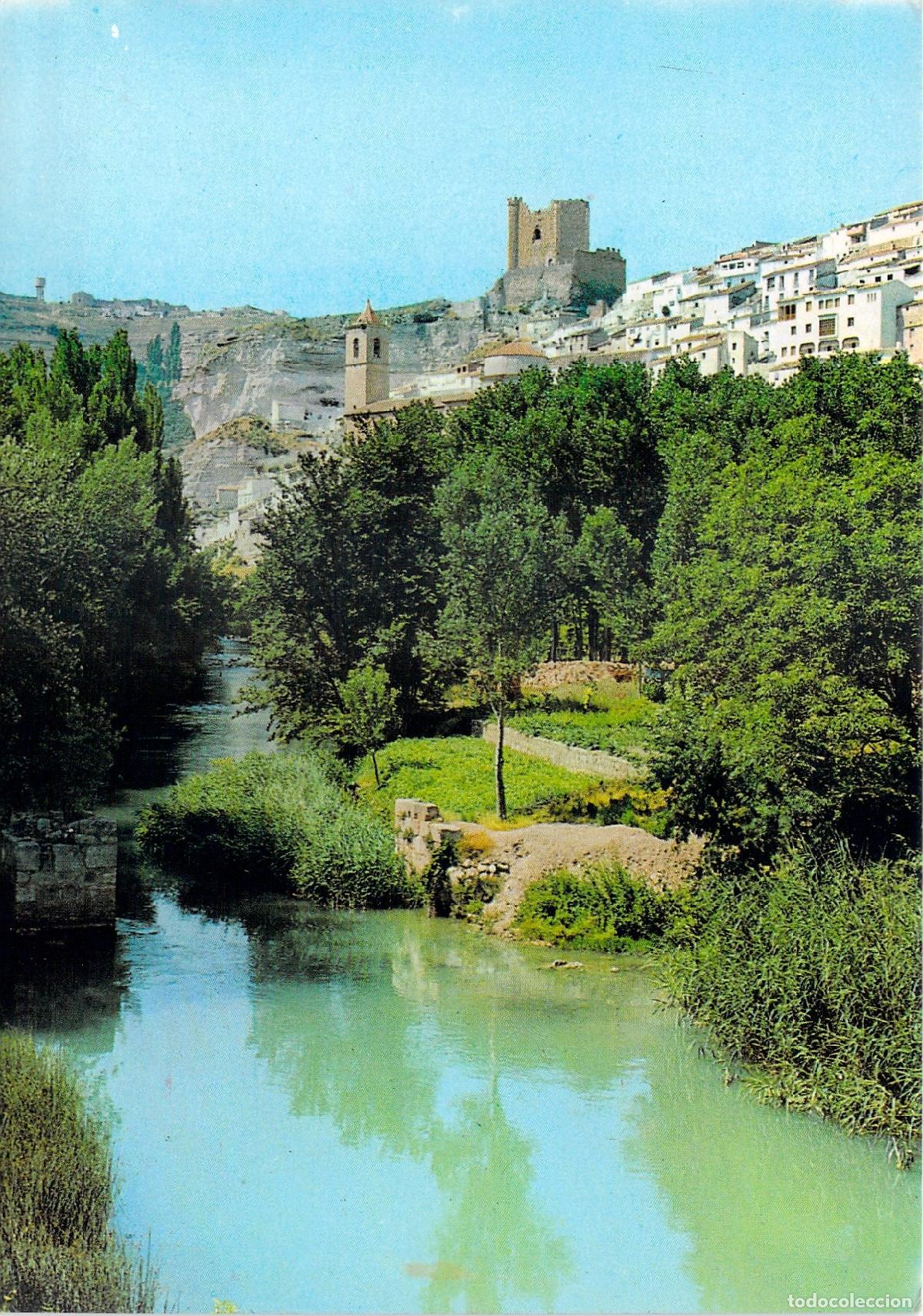Postales: Postal de Alcal&aacute; del J&uacute;car Albacete Vista Parcial con R&iacute;o y Castillo