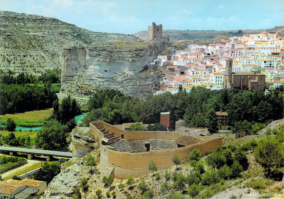 Postales: Postal de Alcal&aacute; del J&uacute;car con Vista Parcial y su Famosa Plaza de Toros