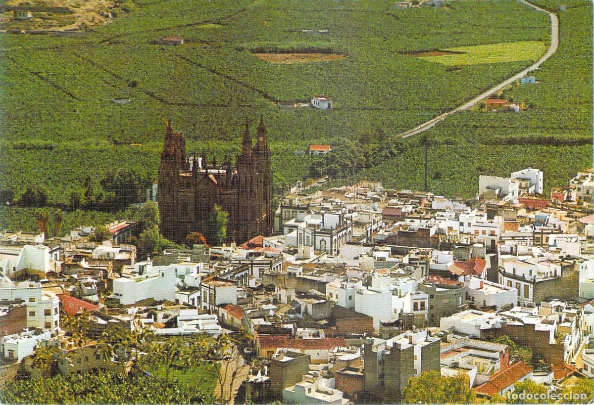 Postales: Postal de la Vista de la Ciudad de Arucas y su Catedral, Gran Canaria