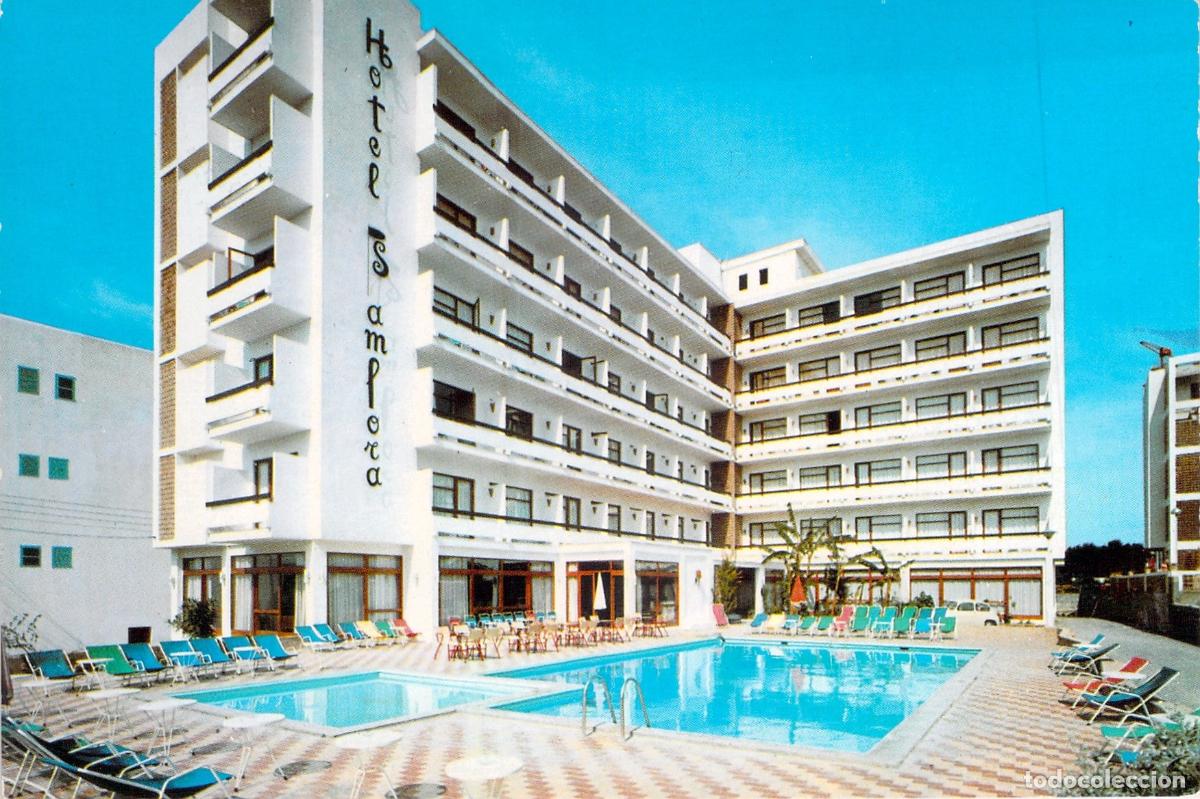 Postales: Postal Hotel S'Anfora con Piscina en San Antonio Abad, Ibiza