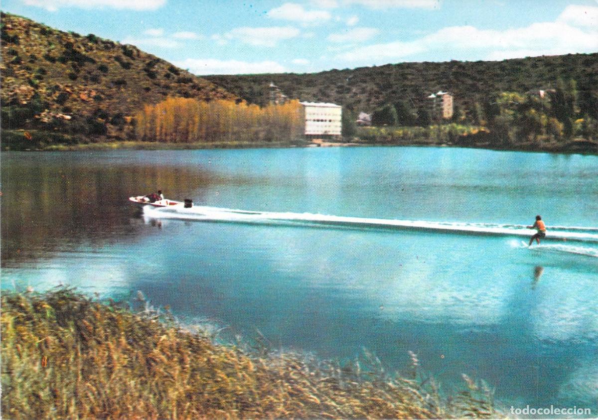 Postales: Postal de las Lagunas de Ruidera con Esqu&iacute; Acu&aacute;tico