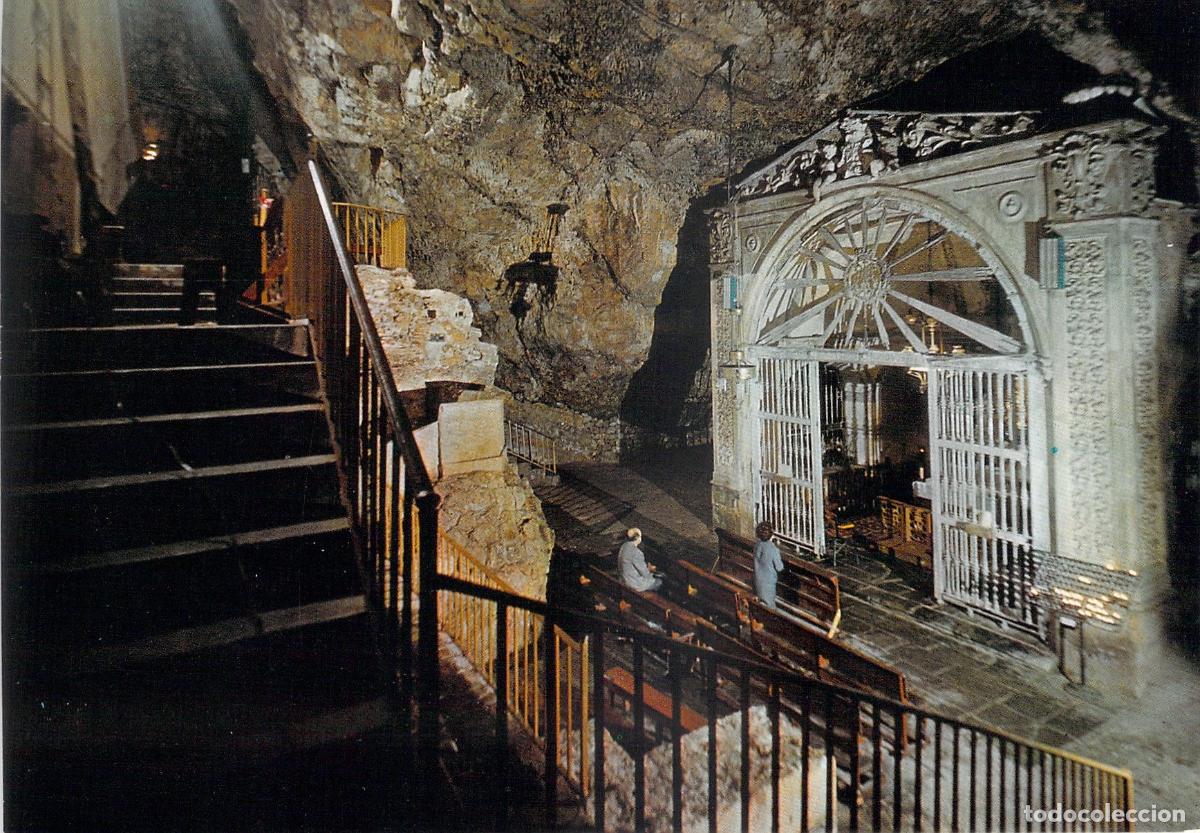 Postales: Postal de la Cueva Santa en Altura Castell&oacute;n Interior del Santuario