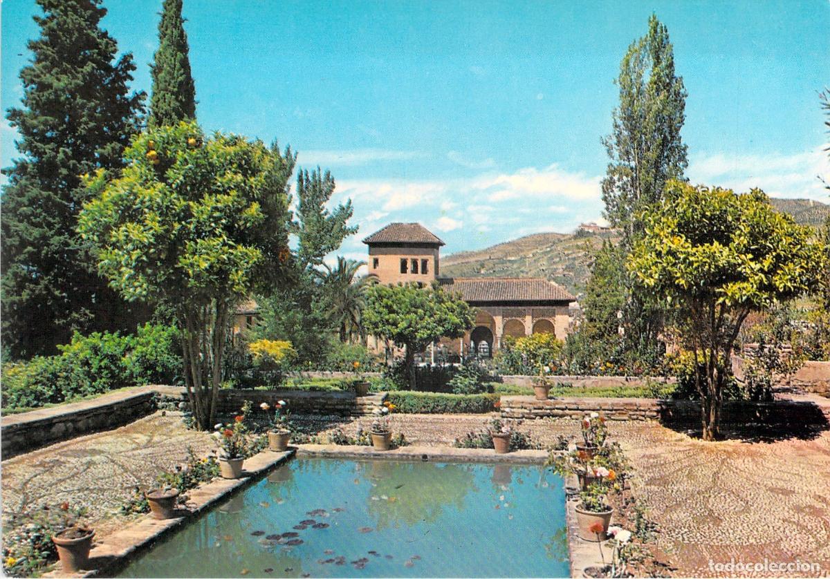 Postales: Postal de los Jardines del Partal en la Alhambra de Granada