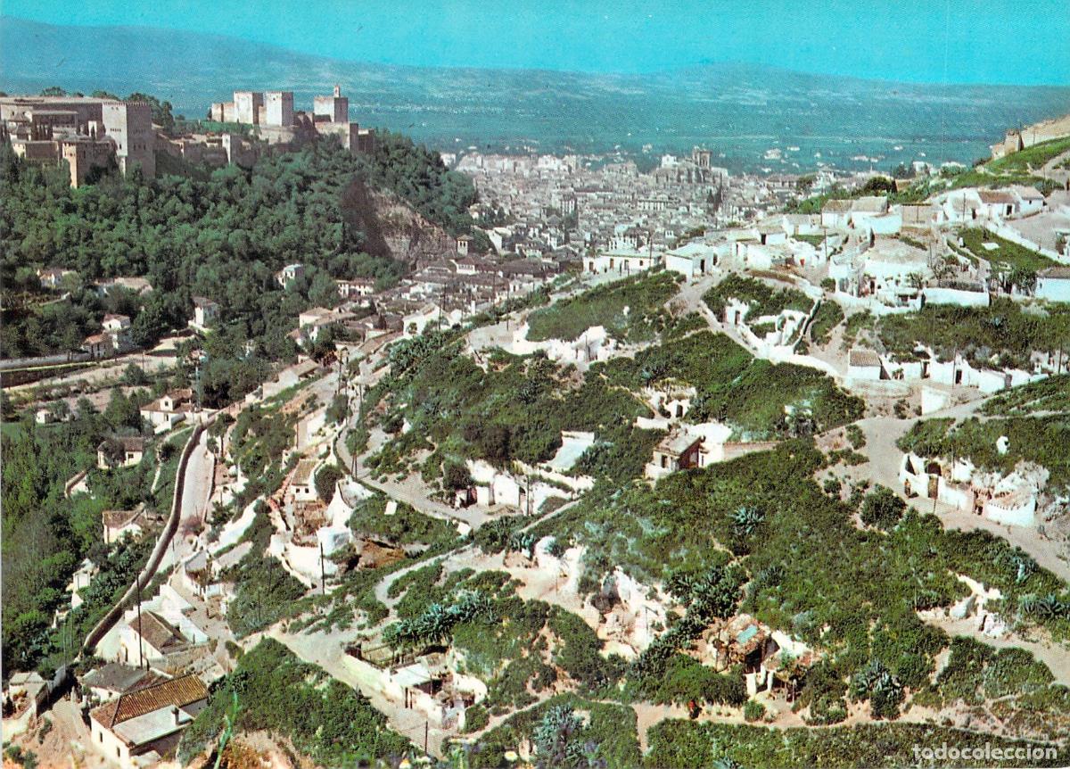 Postales: Postal de Vista General de Granada con la Alhambra y Sacromonte