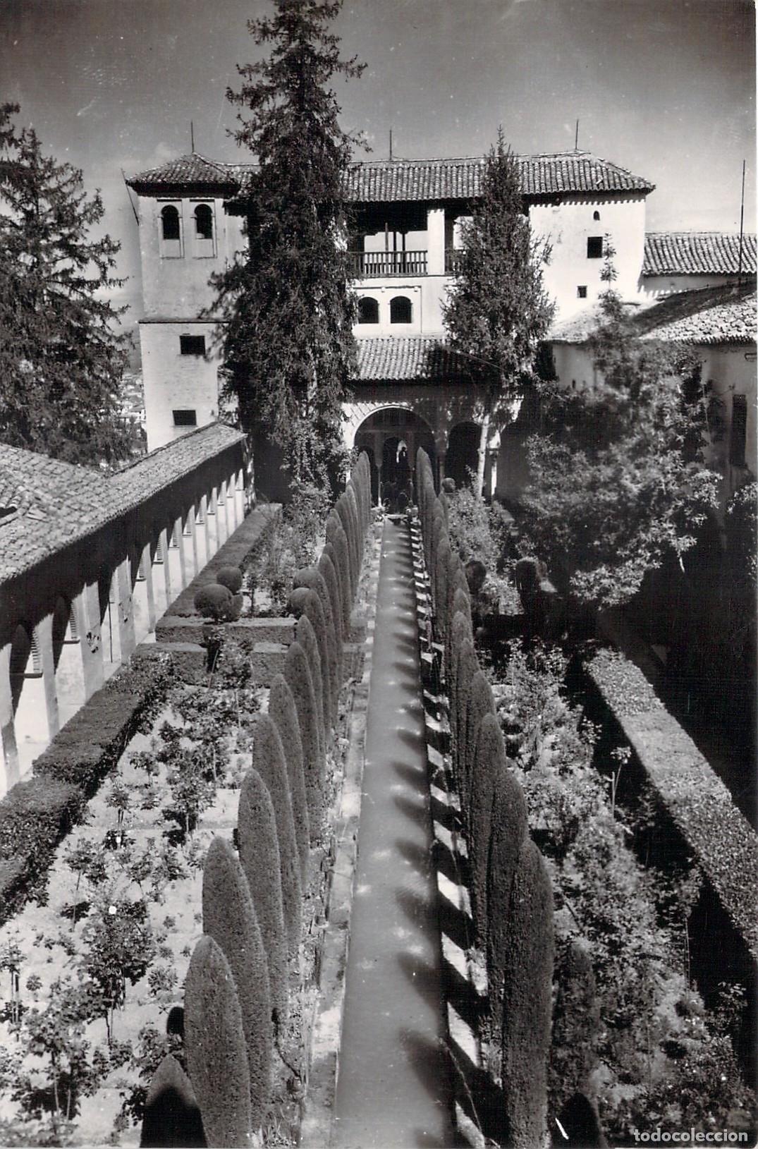 Postales: Tarjeta Postal de Granada - Patio de los Surtidores del Generalife