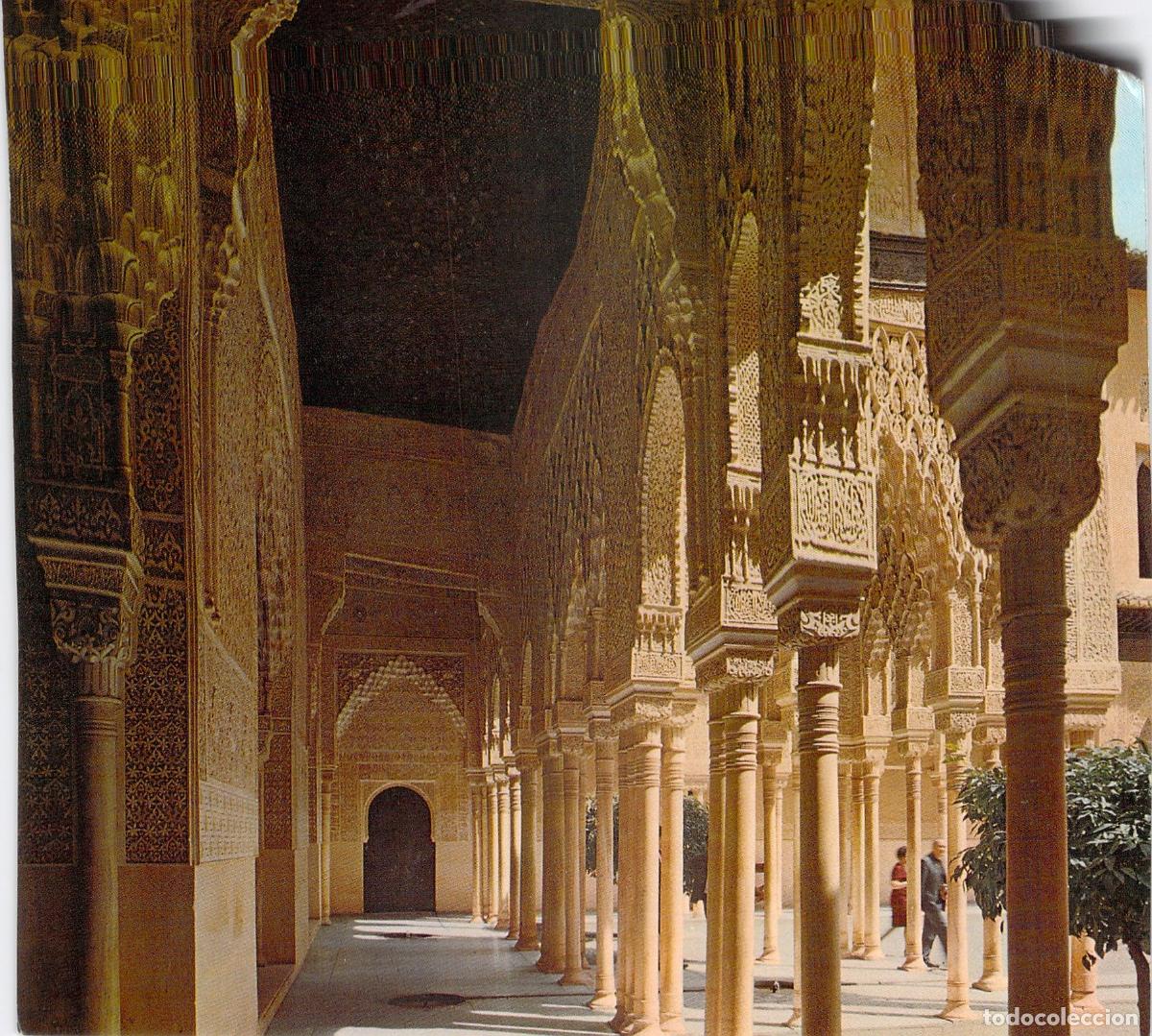 Postales: Postal de la Alhambra, Galer&iacute;a y Columnas del Patio de los Leones, Granada