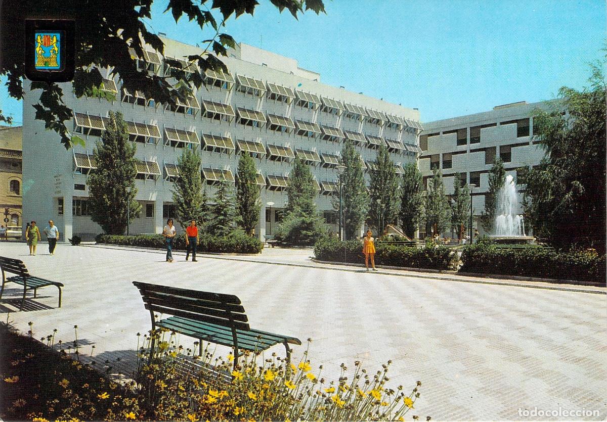 Postales: Postal de Vilafranca del Pened&egrave;s - Plaza del Ej&eacute;rcito Barcelona