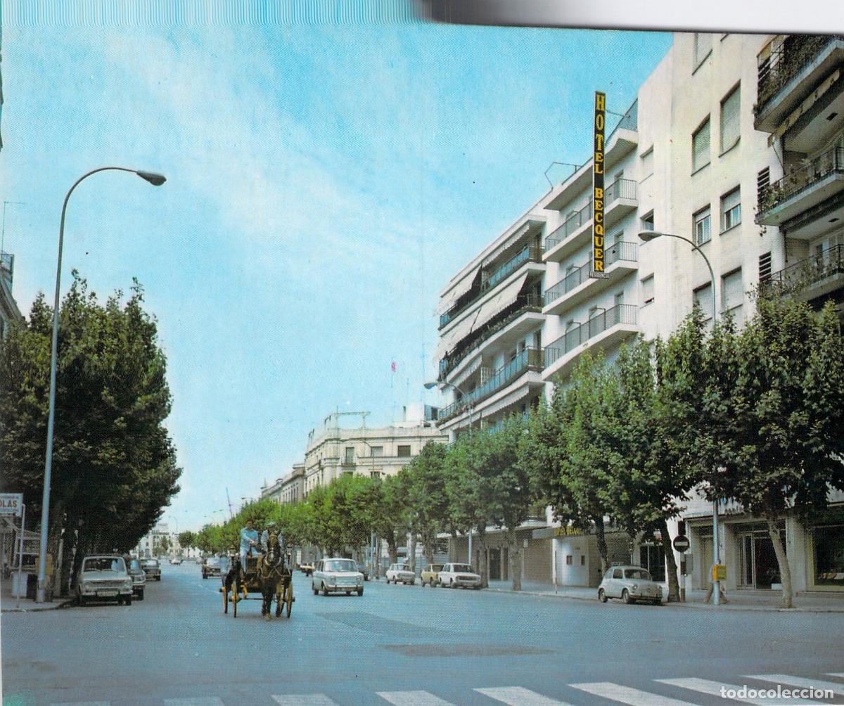 Postales: Postal de Sevilla, Fachada del Hotel B&eacute;cquer y Calle Reyes Cat&oacute;licos