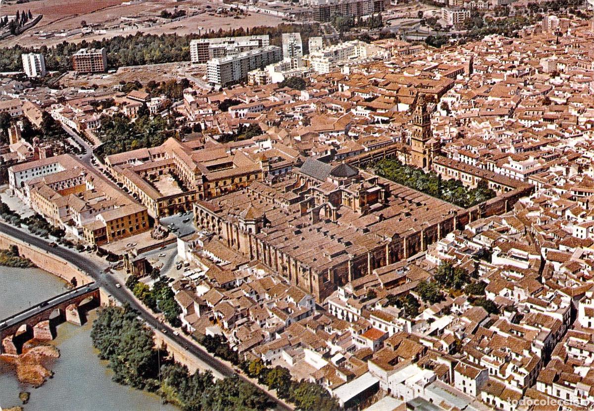 Postales: Postal de C&oacute;rdoba Vista A&eacute;rea Mezquita Catedral y Puente Romano