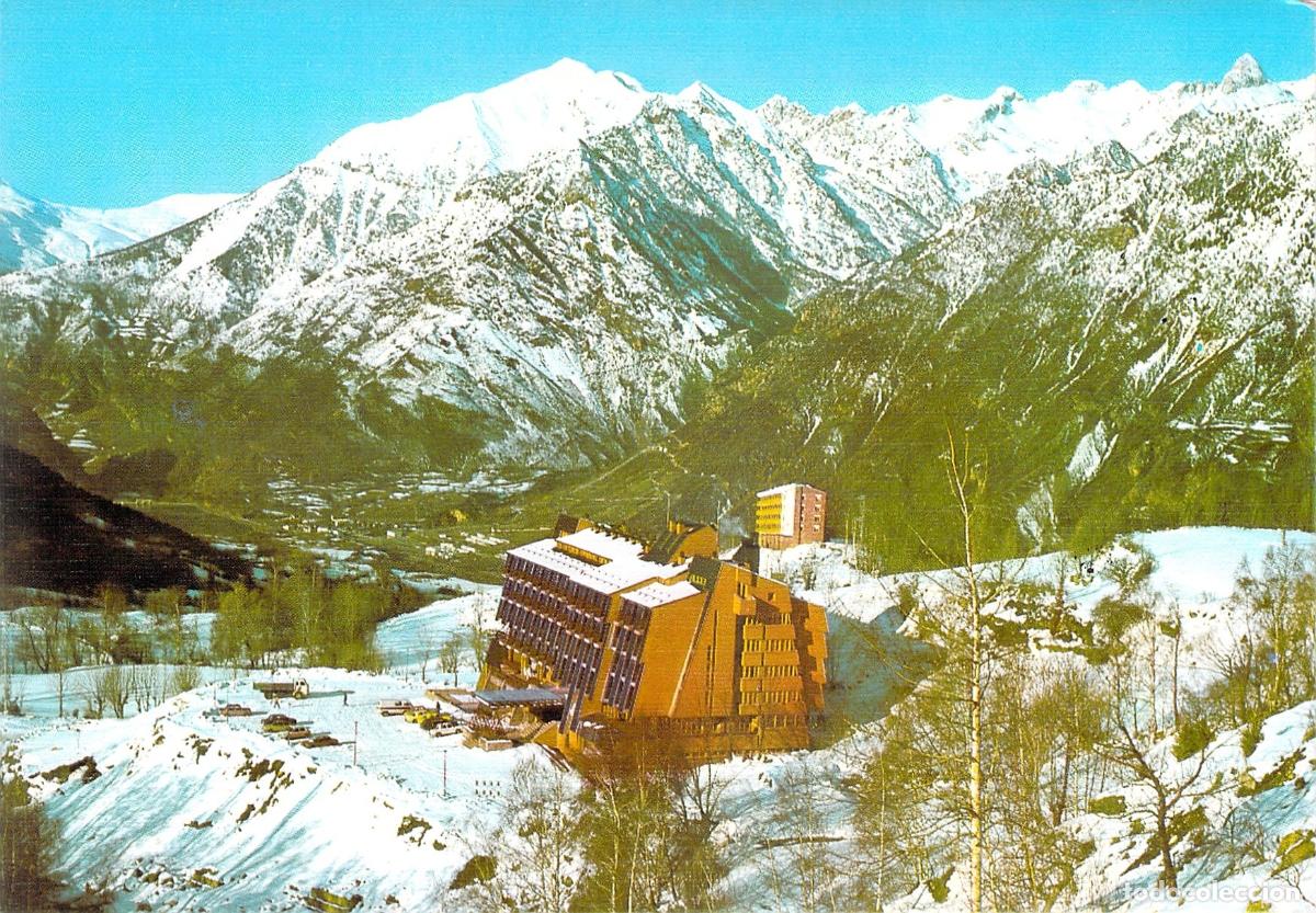 Postales: Postal de Cerler, Estaci&oacute;n de Esqu&iacute; y Hotel Monte Alba
