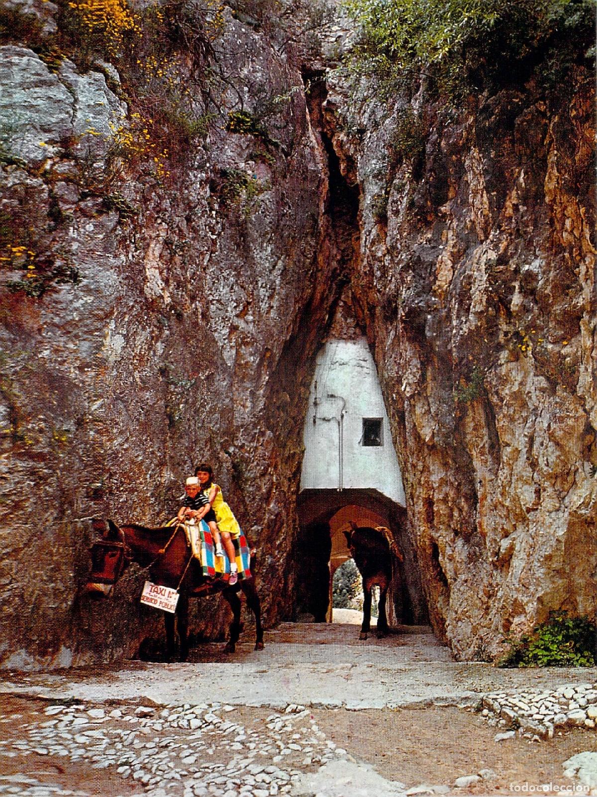 Postales: Postal T&uacute;nel de Entrada a El Castell de Guadalest, Alicante