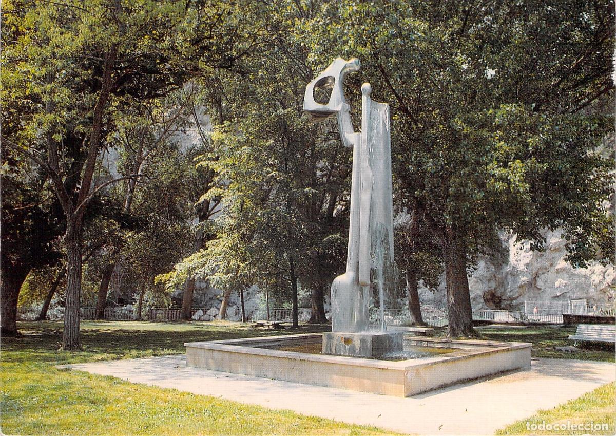 Postales: Postal Estella - Paseo de los Llanos y Monumento al Fuero