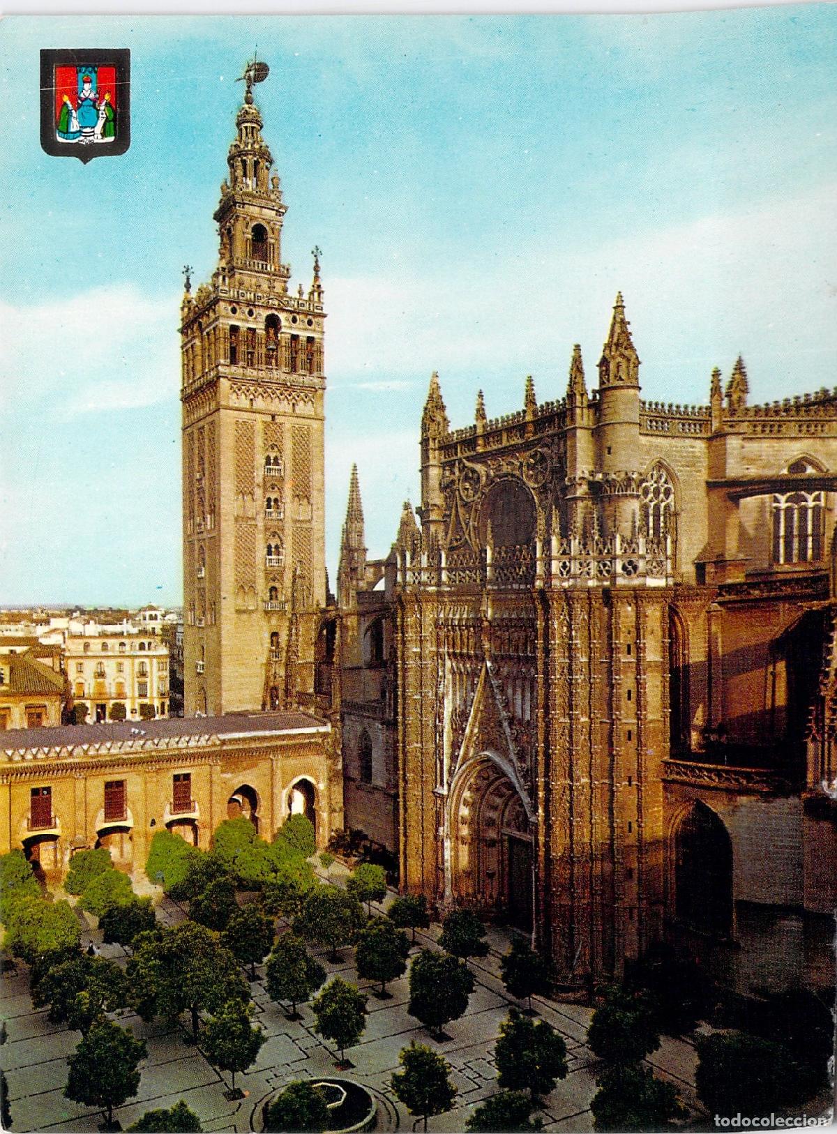 Postales: Postal de Sevilla, La Catedral y la Giralda con Patio de los Naranjos