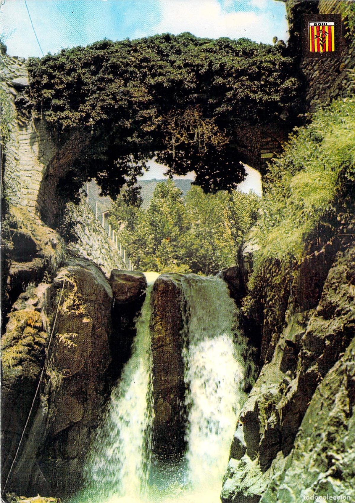Postales: Postal de Vall de Boh&iacute; con puente rom&aacute;nico y cascada