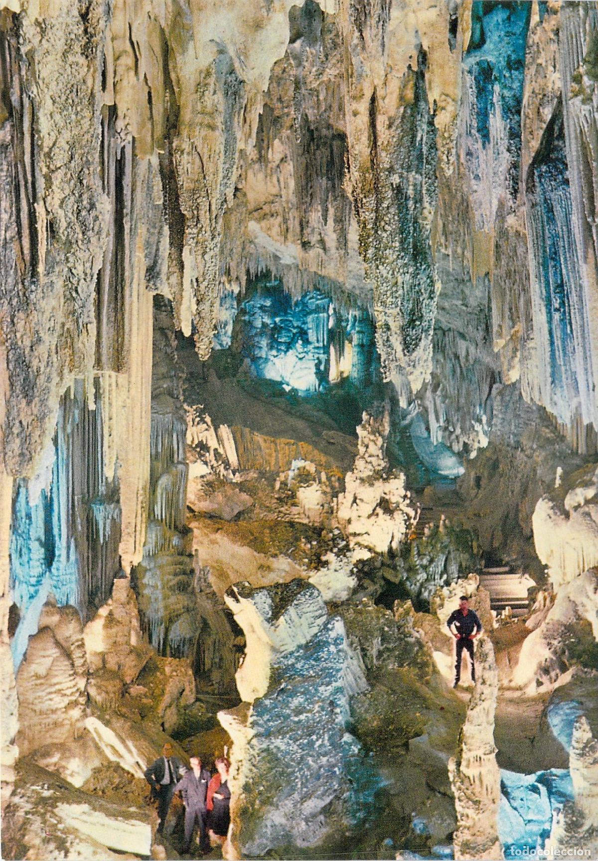 Postales: Postal de la Cueva de Nerja, M&aacute;laga, vista desde el balc&oacute;n de entrada