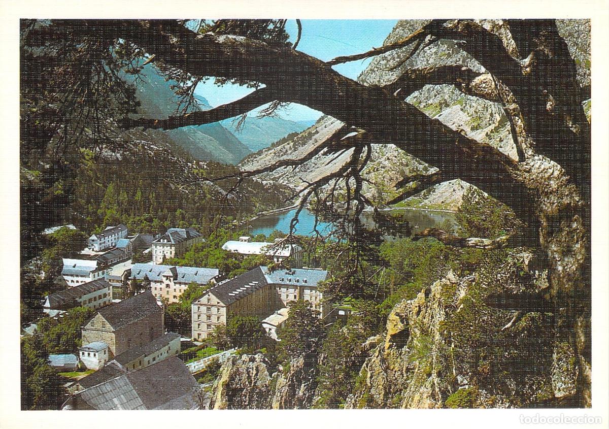 Postales: Postal del Balneario de Panticosa con vistas al lago en los Pirineos