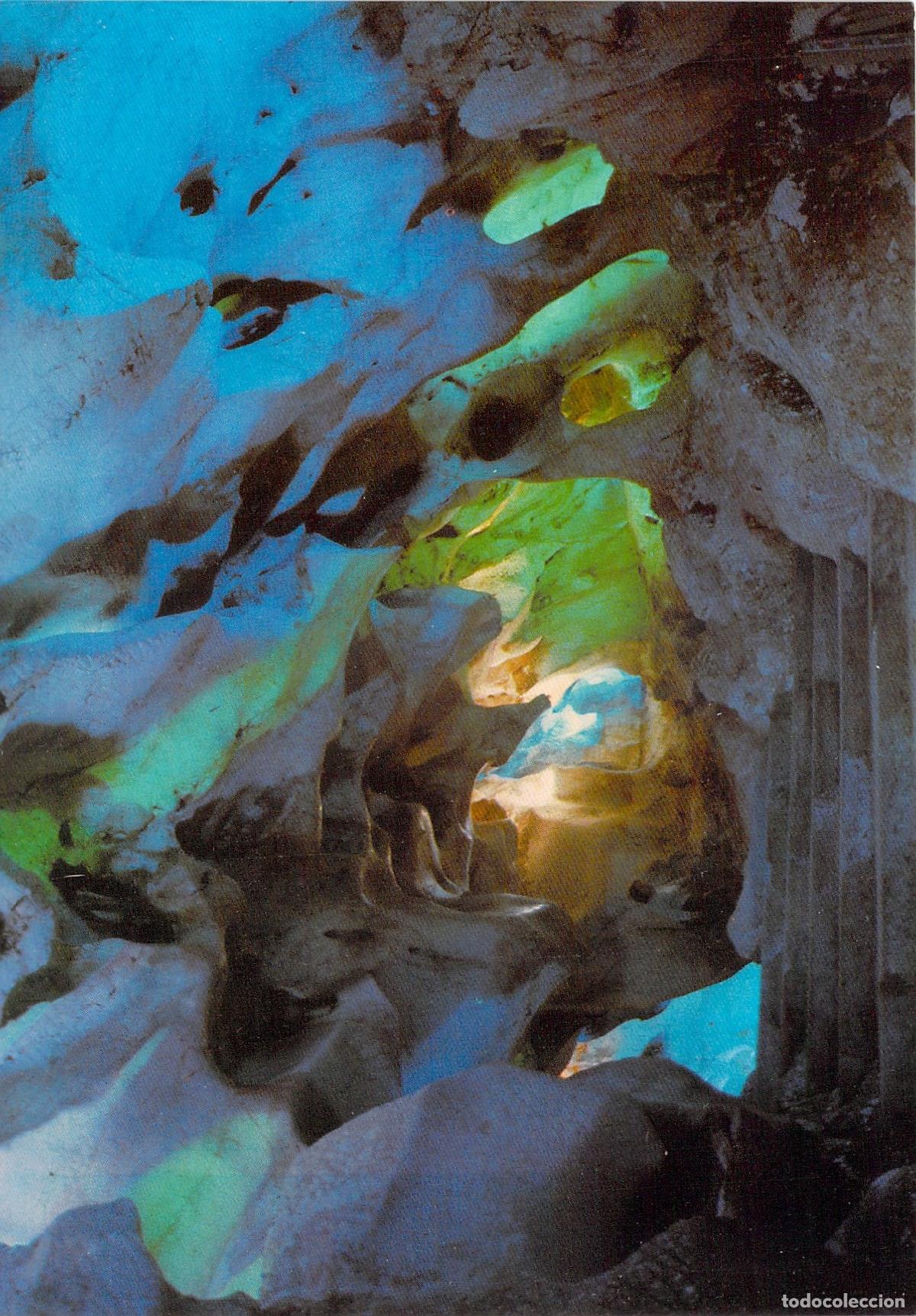 Postales: Postal de la Sala de Noctiluca en la Cueva del Tesoro, M&aacute;laga