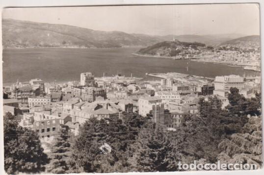 Postales: 6 Vigo. Vista parcial. Edi. martigot. Franqueado y fechado 5-Jun. 1964. destino: Sevilla