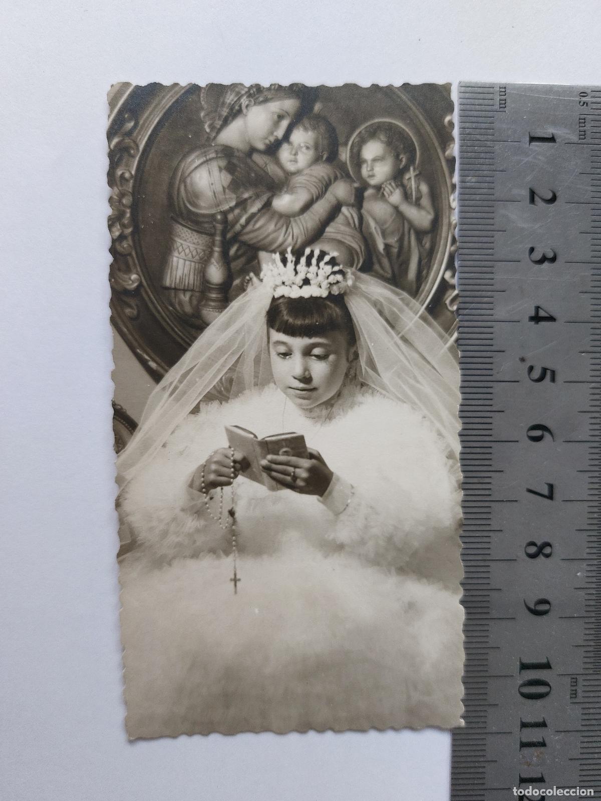 Postales: Estampa de recuerdo de Primera Comuni&oacute;n en la Iglesia de San Jaime Ap&oacute;stol